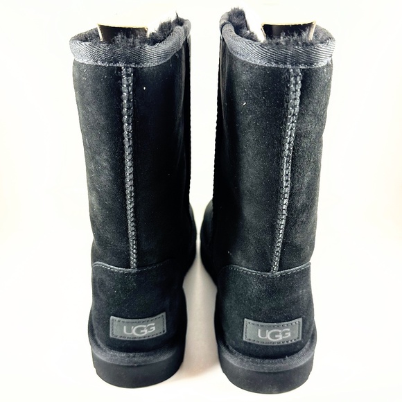 NWB UGG BOOTS | SZ 10 - Picture 3 of 6